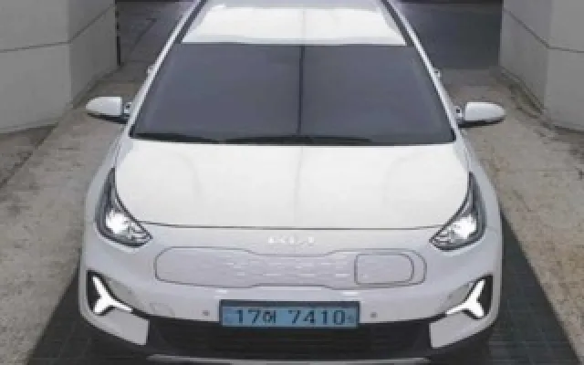 디올뉴니로 중고차 니로 플러스 EV 에어 매물 사진 3 - 2022/07 125,084km