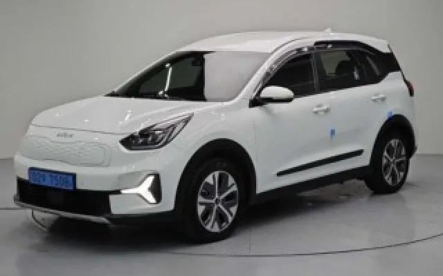 디올뉴니로 중고차 니로 플러스 EV 에어 (택시) 매물 사진 13 - 2022/08 279,156km