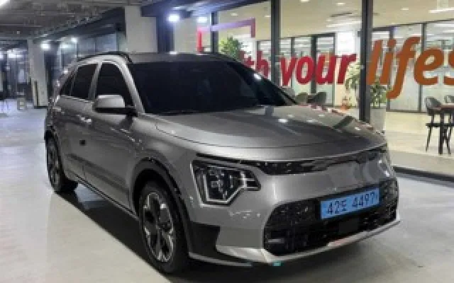 디올뉴니로 중고차 디 올 뉴 니로 EV 에어 매물 사진 18 - 2022/10 65,972km