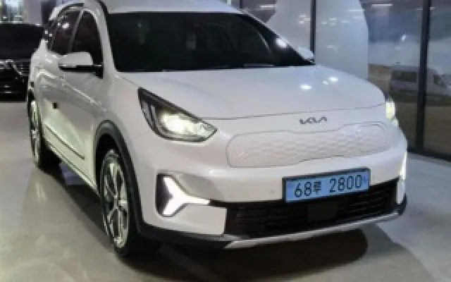 디올뉴니로 중고차 니로 플러스 EV 어스 매물 사진 1 - 2023/04 52,164km
